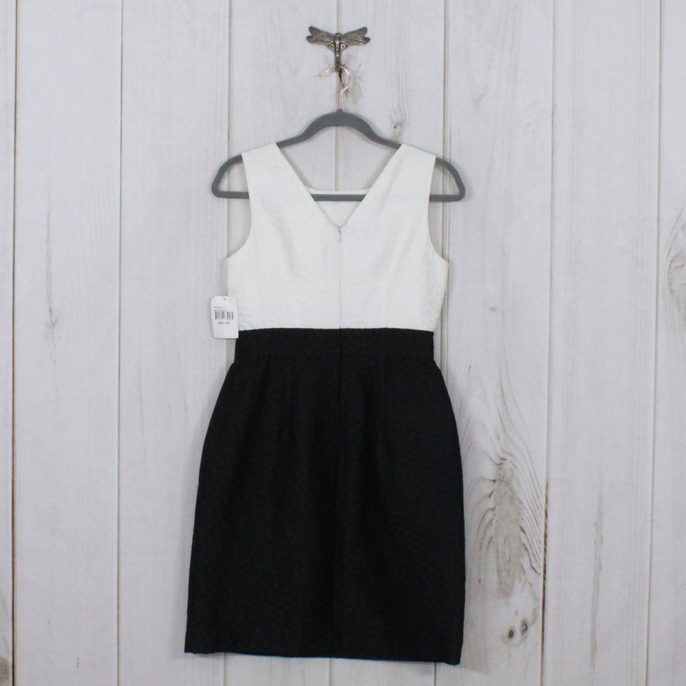 NWT! Ivy + Blue Maggy Boutique Black White Back Zip Textured Combo Dress Size 4P - Picture 5 of 12